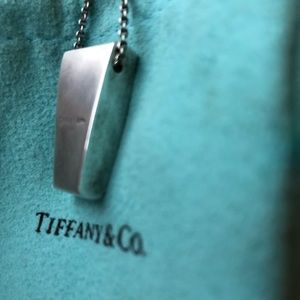 Tiffany & Co Ghery Rectangle Torque Necklace